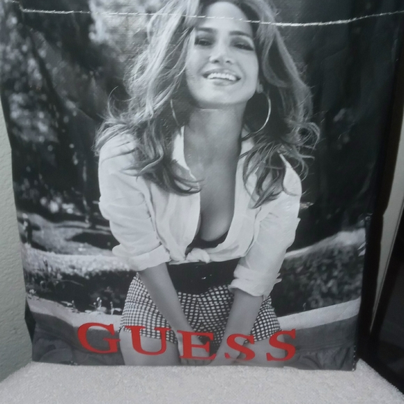 SEXY GUESS ILENIA POCKET CROSSBODY PURSE!! - Picture 8 of 8